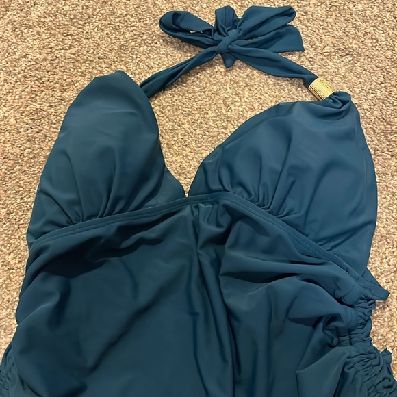 Size XL 2 piece swimsuit - Picture 2 of 3
